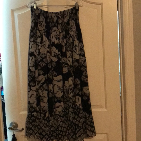 White House Black Market Dresses & Skirts - Dress or skirt